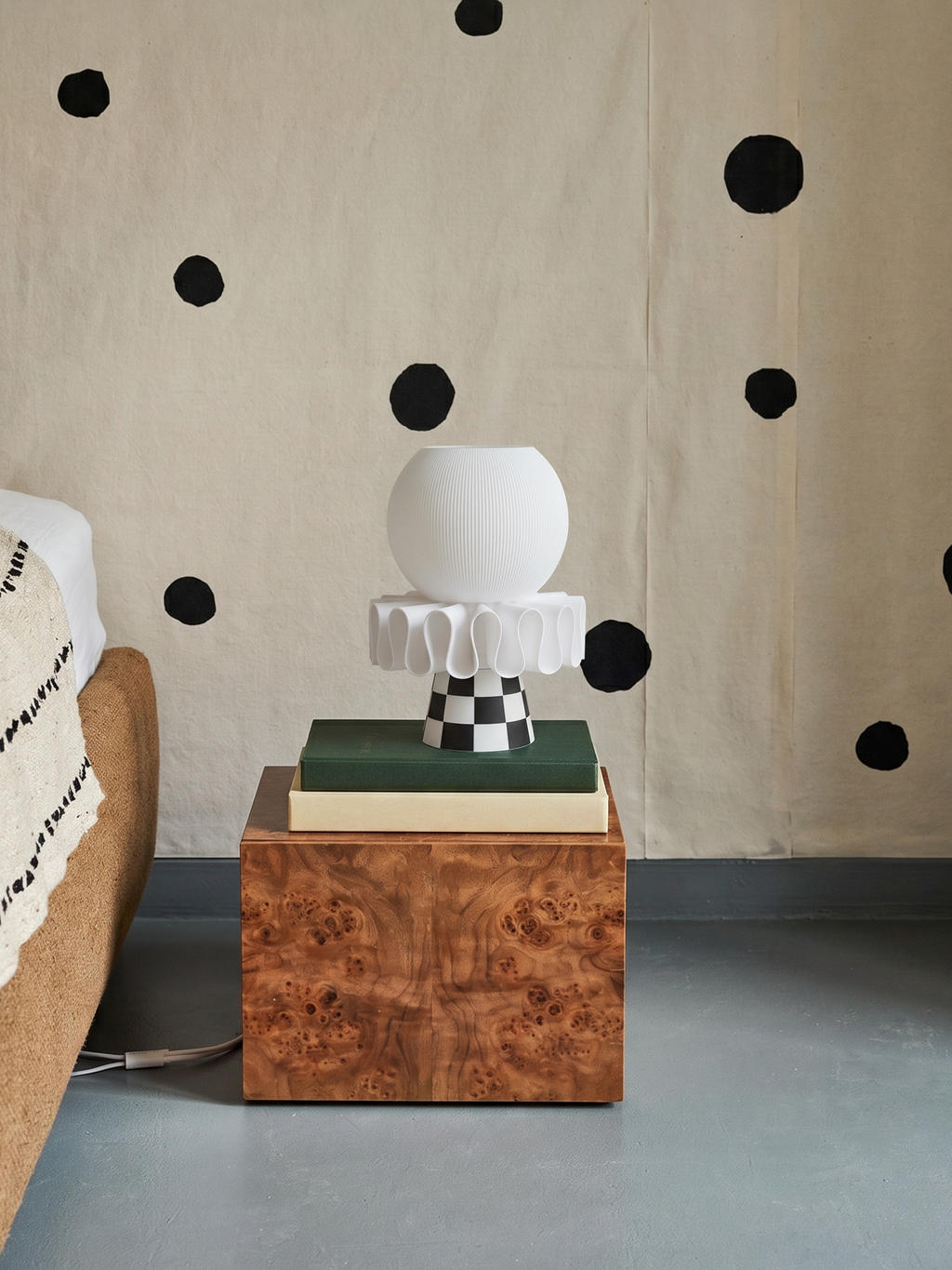 Ondu Wonderland Table Lamp Black